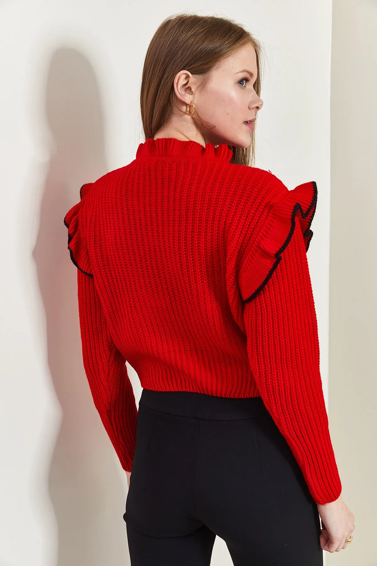Bianco Lucci  Damenpullover mit Rüschen und Schleifendetail