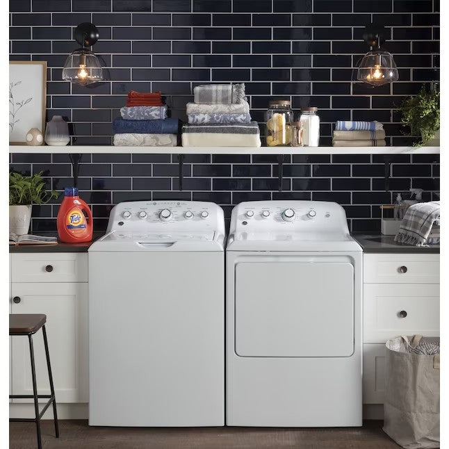 GE 7.2-cu ft Electric Dryer (White)