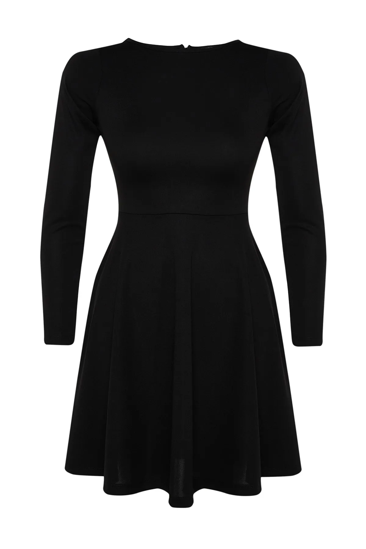 Trendyol Curve  Schwarz-lila Mini-Strickkleid mit Taillenöffnung TBBAW24AH00061