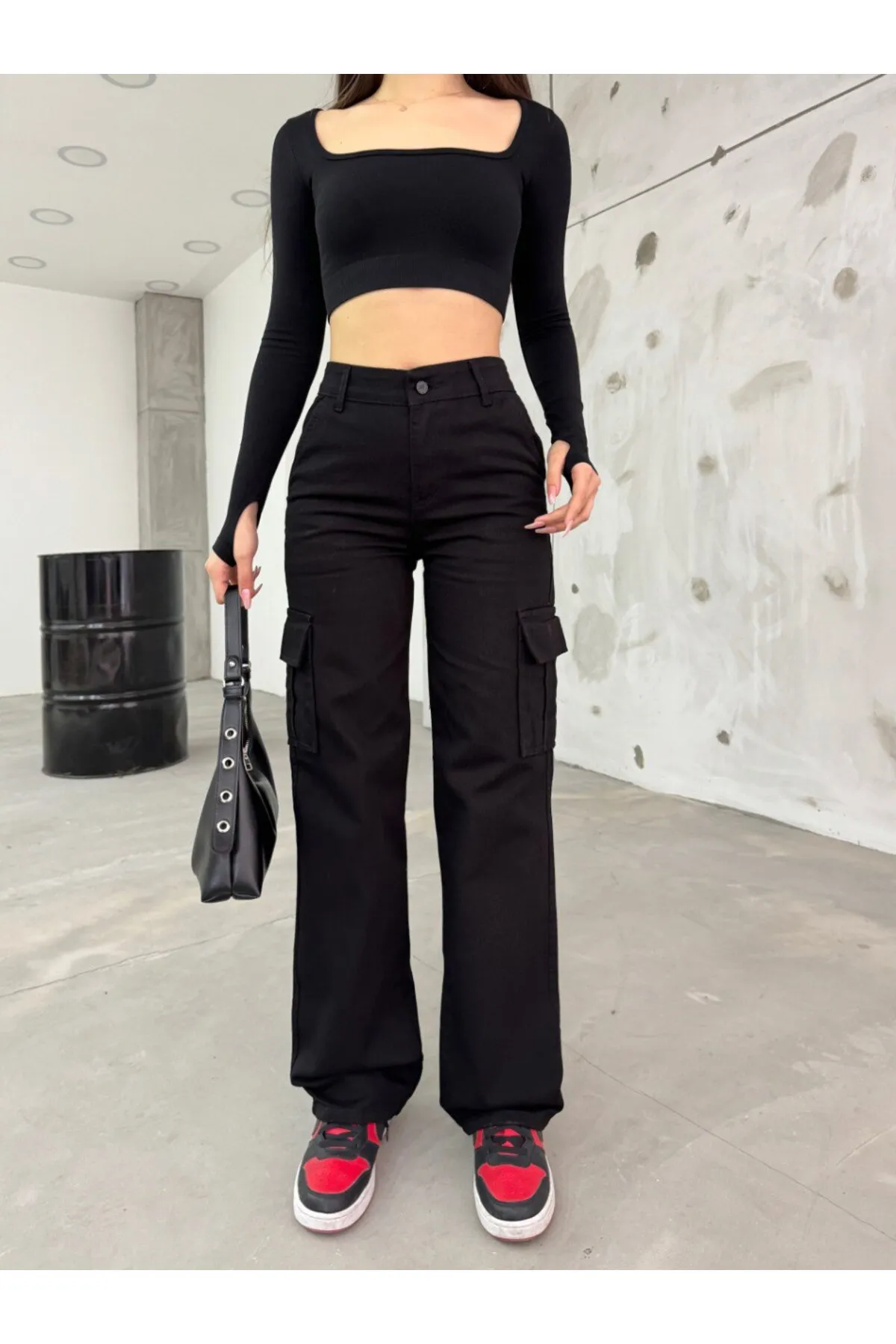 BİKELİFE  Schwarze Damen-Cargohose mit hoher Taille und weitem Bein