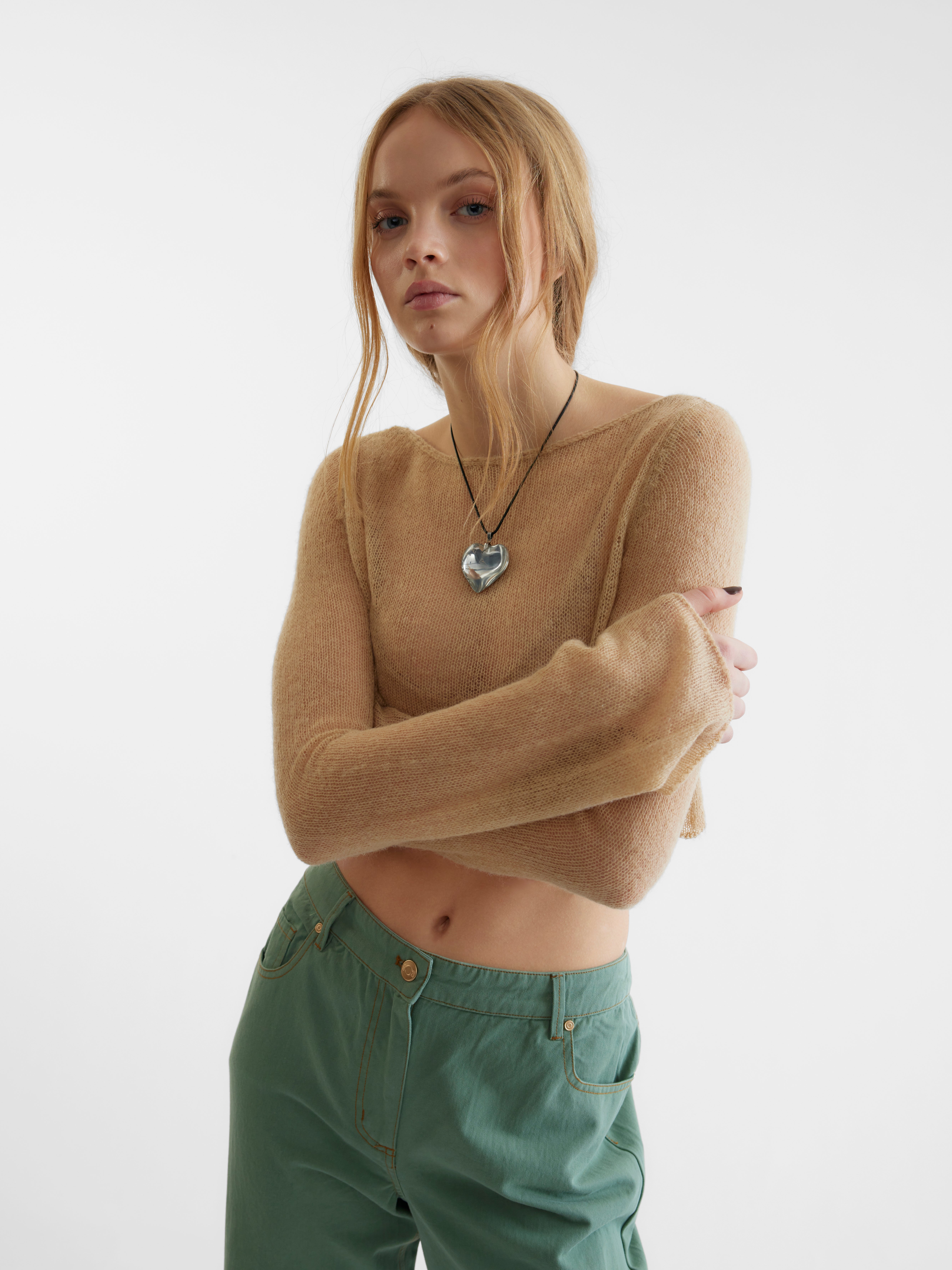 SOMETHING NEW PROJECT; CHLOE FRATER  Pullover