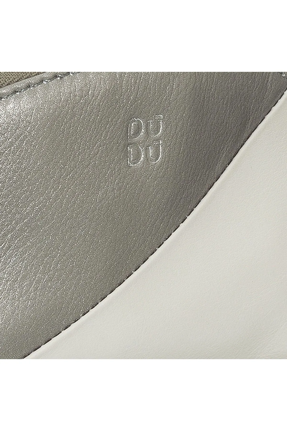 DUDU  Segovia Kosmetiktasche Leder 16 cm