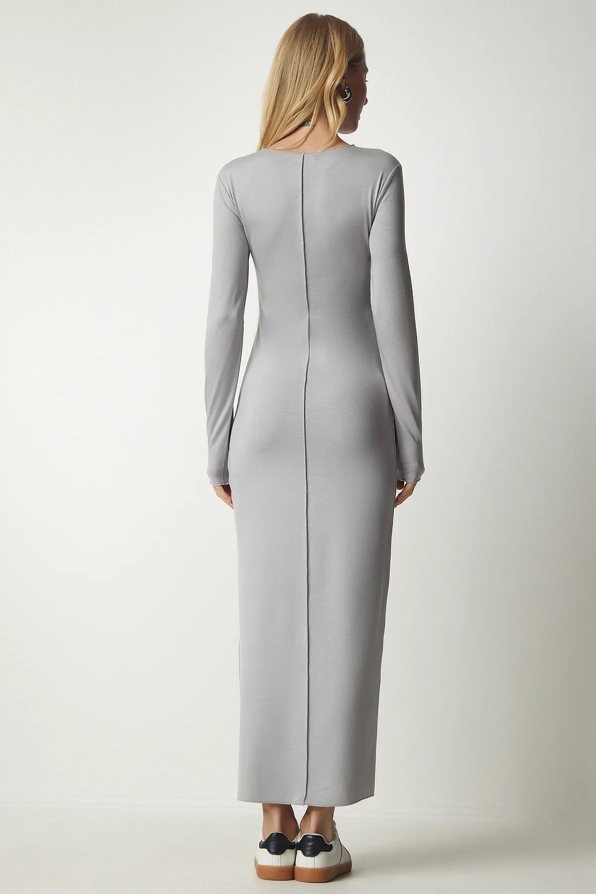 Happiness İstanbul  Graues langes Viskosekleid mit Schlitz und Nähten für Damen UB00181