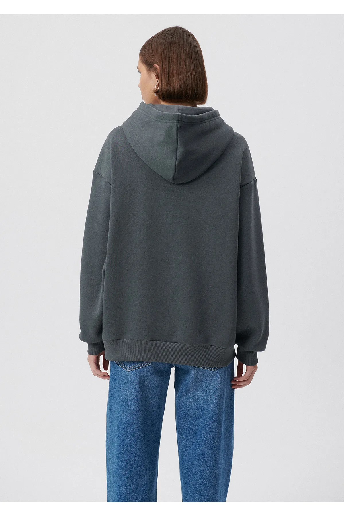 Mavi  Graues Kapuzen-Sweatshirt mit Logo-Print 1611604-70088