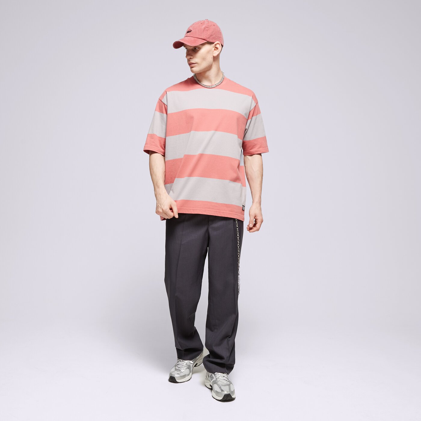 LEVI'S T-SHIRT SKATE GRAPHIC BOX TEE MULTI-COLOR Koralle