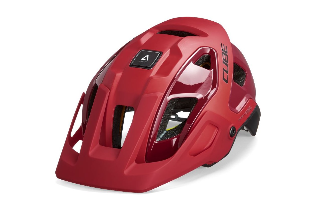 Cube Helm Strover