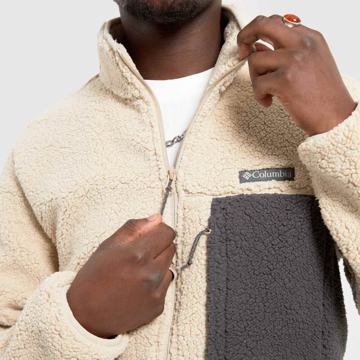 Columbia – Beige fleece i kraftigt material