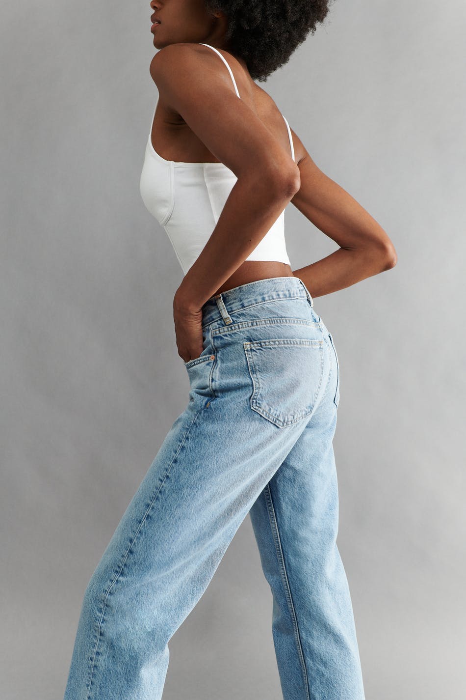 Low straight jeans