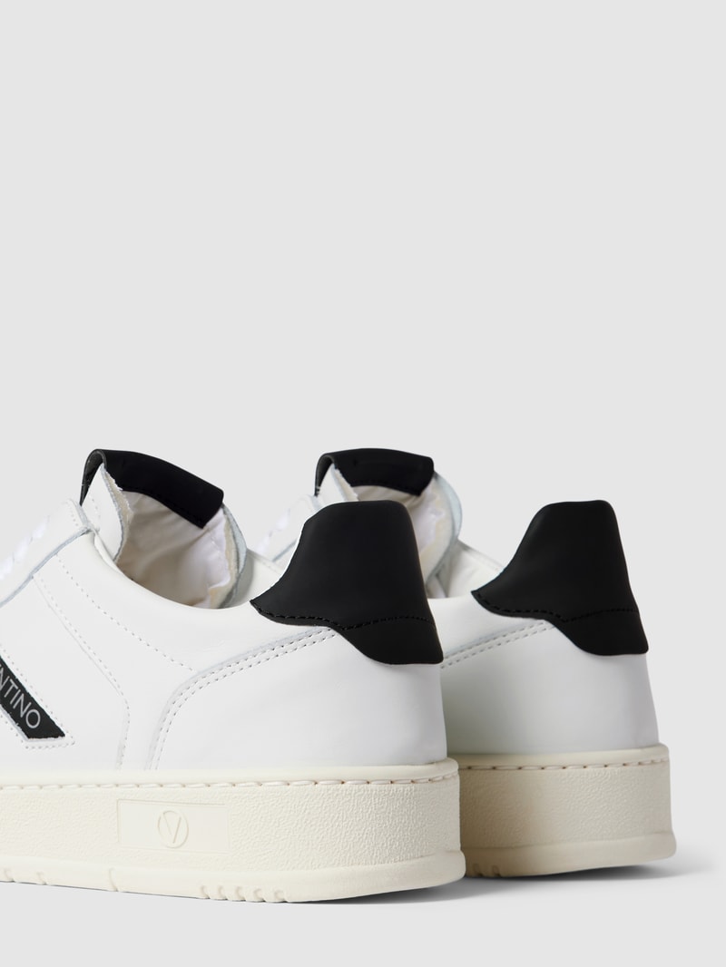 Sneaker mit Label-Detail Modell 'APOLLO' in weiß