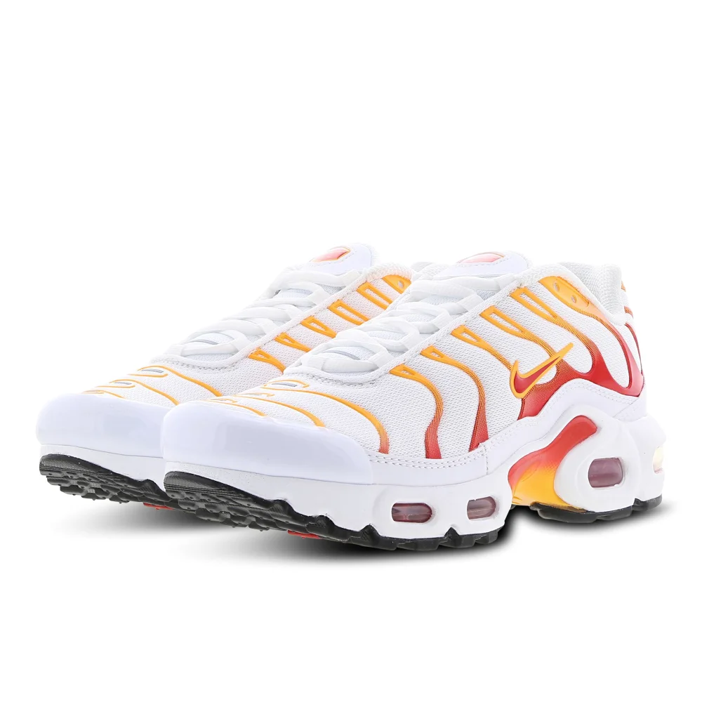 Nike Air Max Plus FN3857-100 / weiss