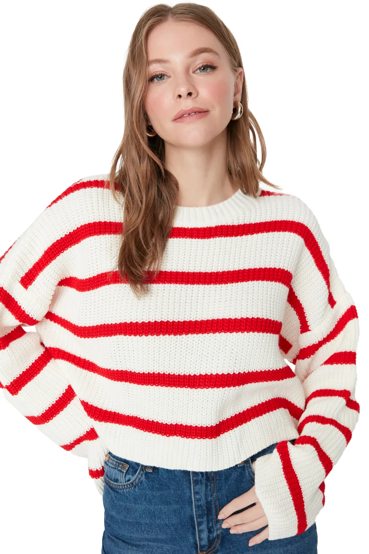 Trendyol Collection  Ecrufarbener, kurzer Strickpullover mit Streifenmuster TWOAW23KZ00390