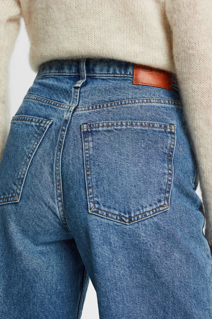 Jeans mit hohem Bund und geradem Bein