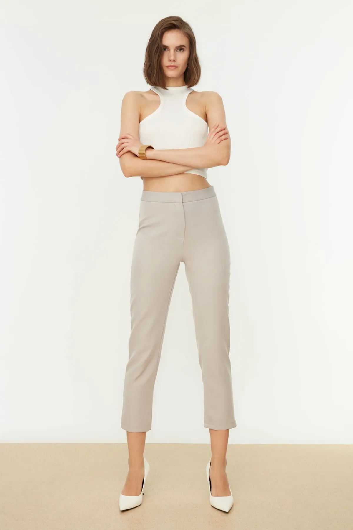 Trendyol Collection  Graue gewebte Zigarettenhose TWOSS20PL0075