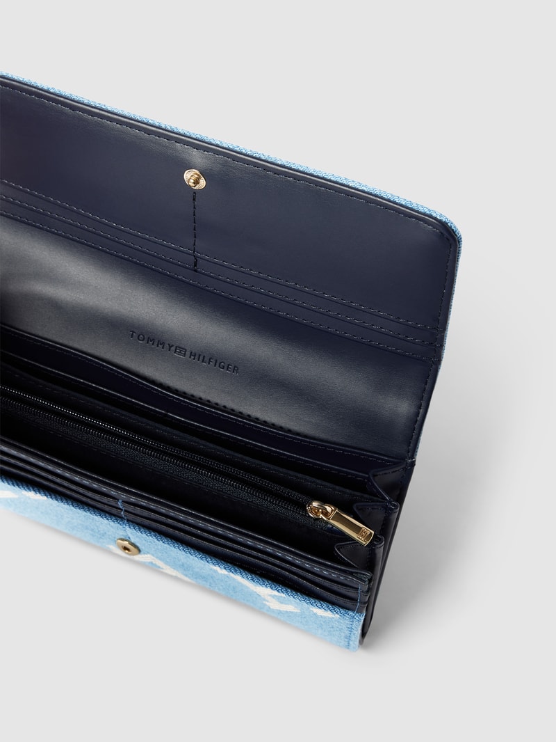 Portemonnaie mit Logo-Stickereien Modell 'ICONIC' in jeans
