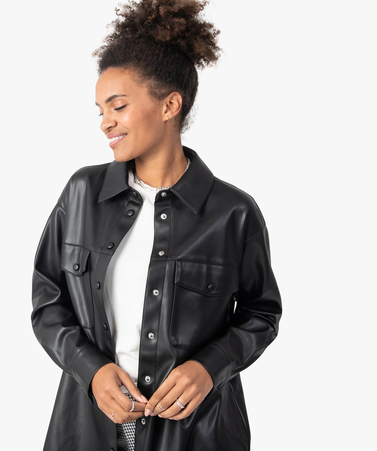 Veste femme forme chemise avec poches poitrine noir | GEMO