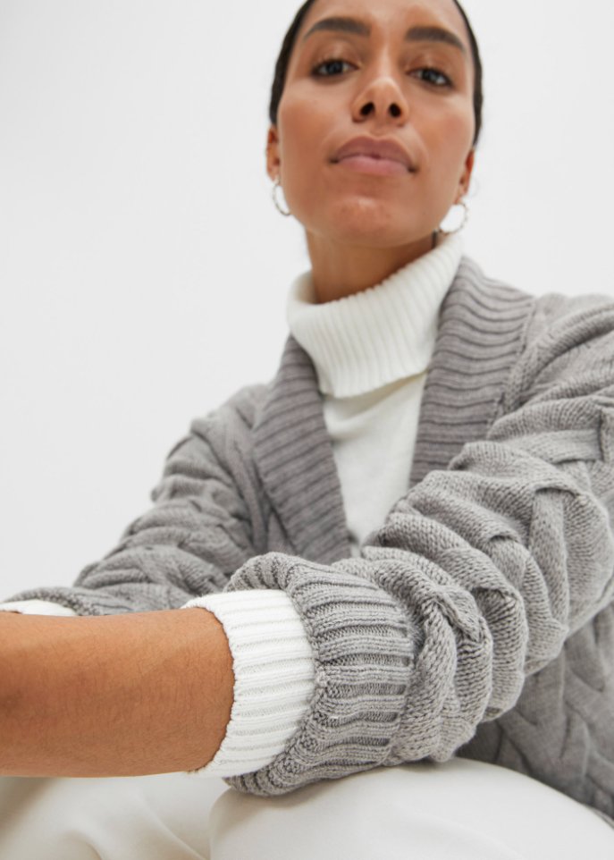 Strickjacke mit Schalkragen und Zopfmuster