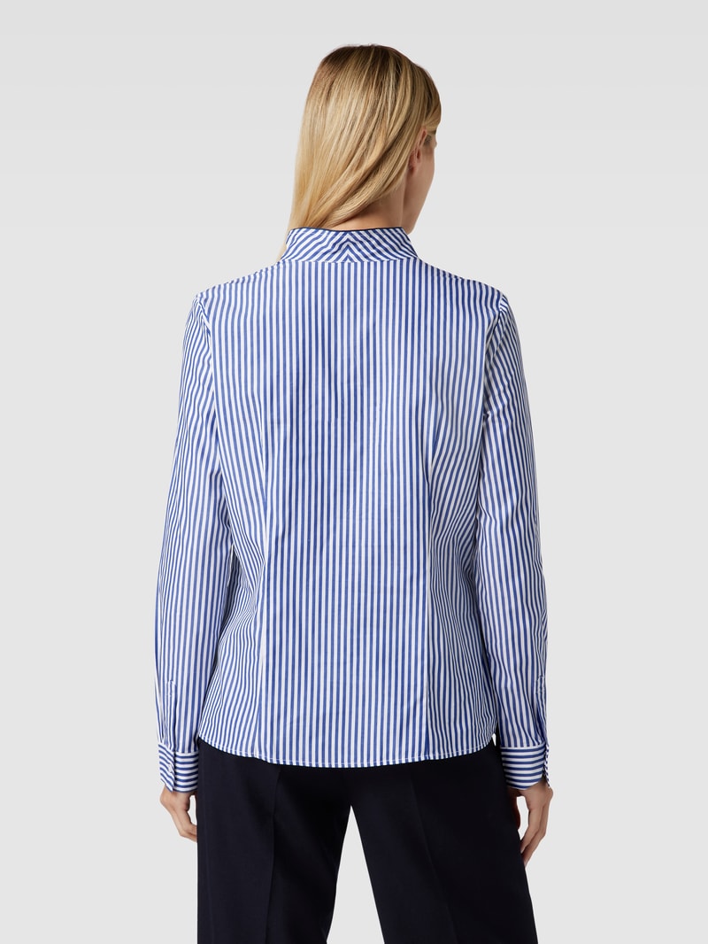 Bluse mit Streifenmuster und Stehkragen in himmelblau