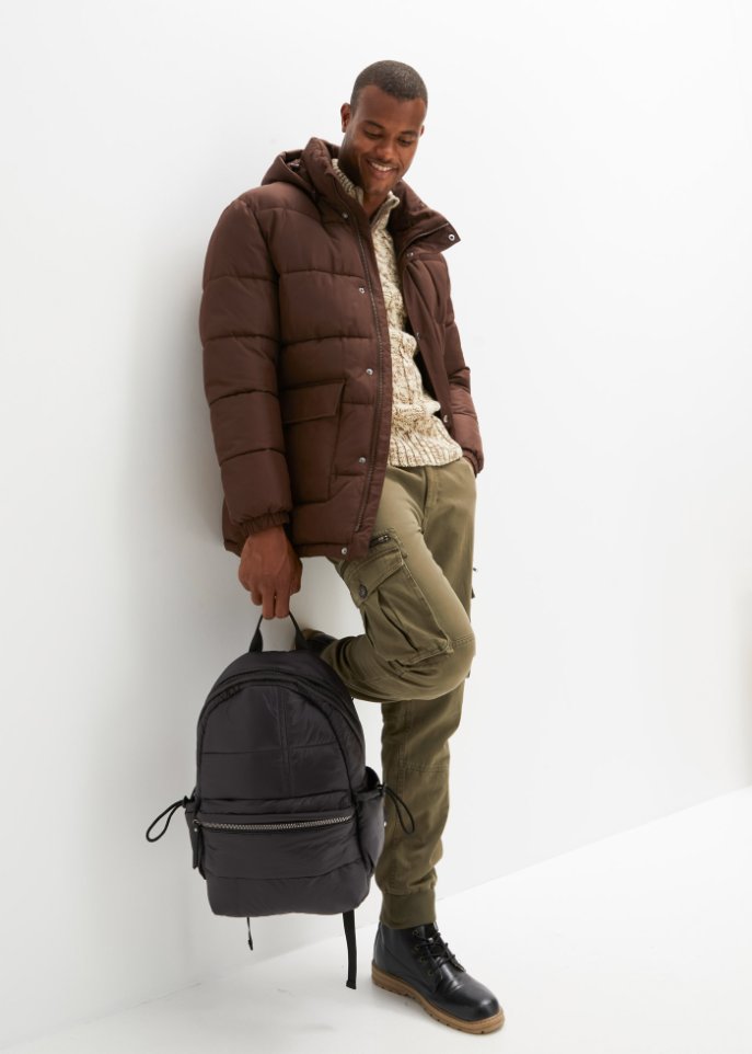Steppjacke mit abnehmbarer Kapuze aus recyceltem Polyester