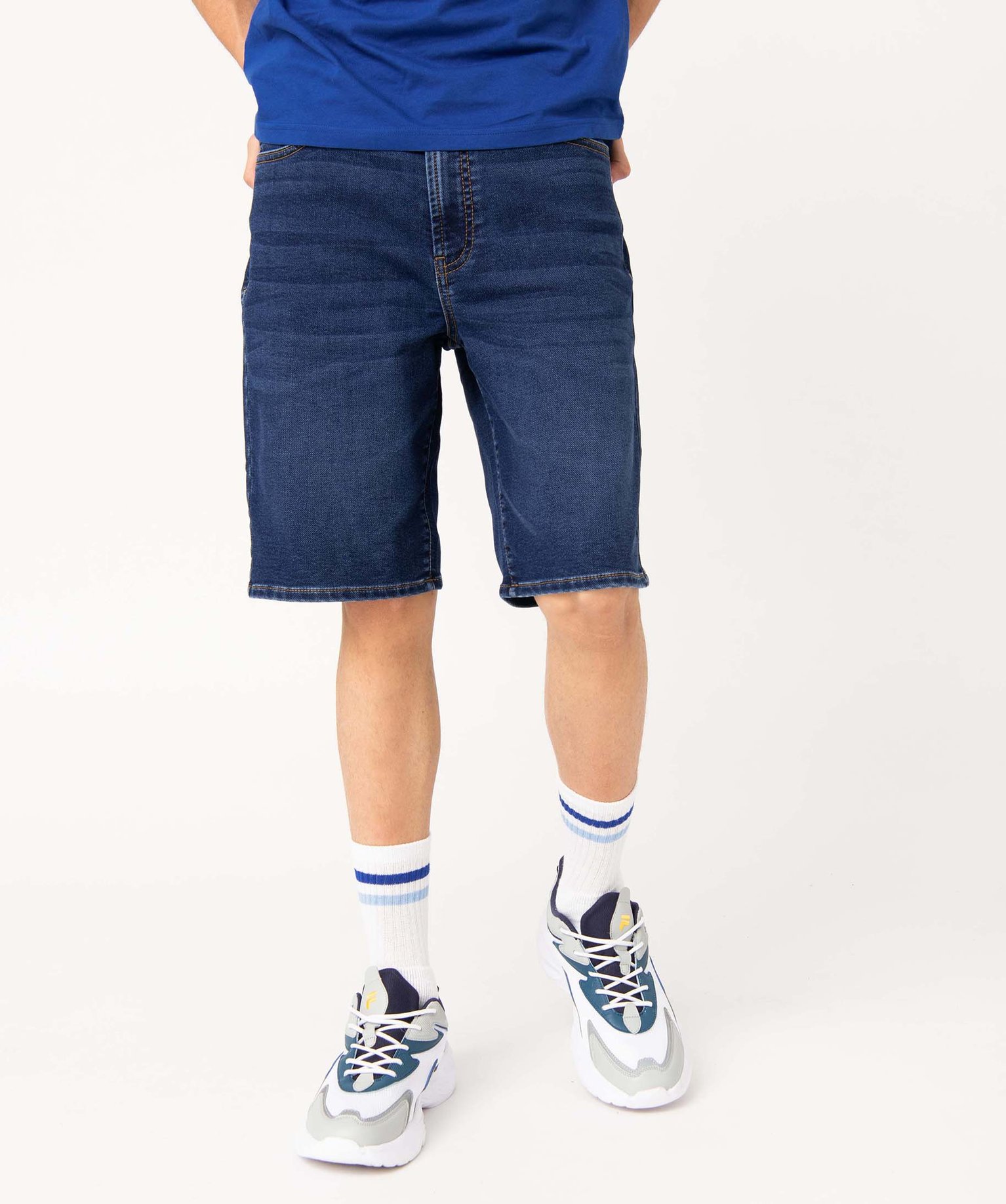 Bermuda en jean homme extensible coupe droite brut | GEMO