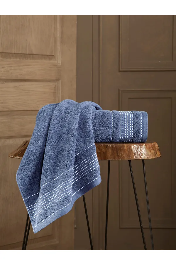 Karna Home  Ladinisches Set mit 2 Baumwoll-Badetüchern Indigo