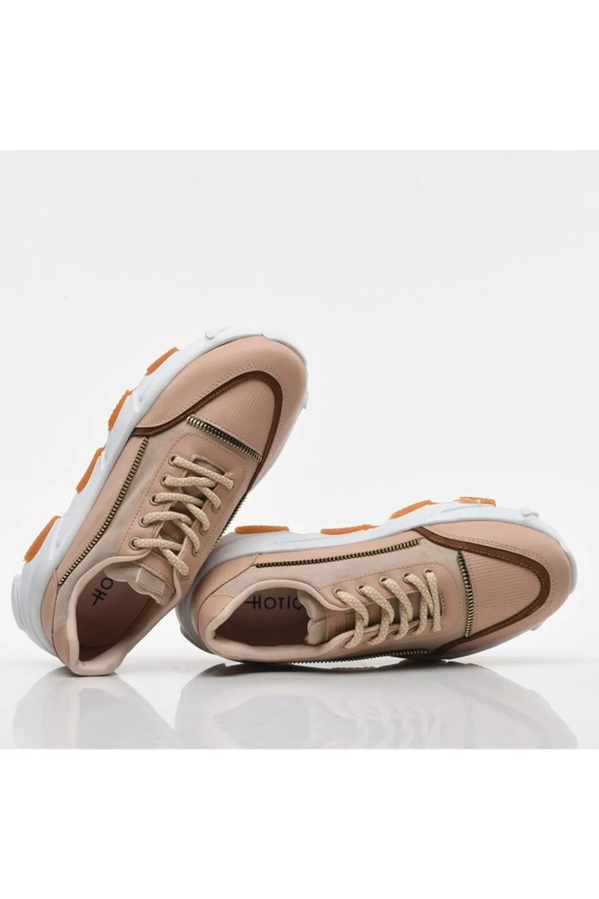 Hotiç  Beige Sportschuhe für Damen