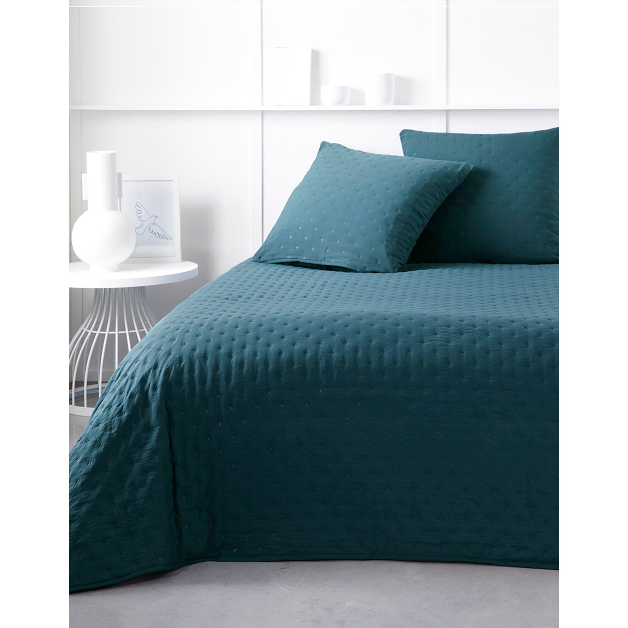 Ensemble couvre-lit uni matelassé reliefé