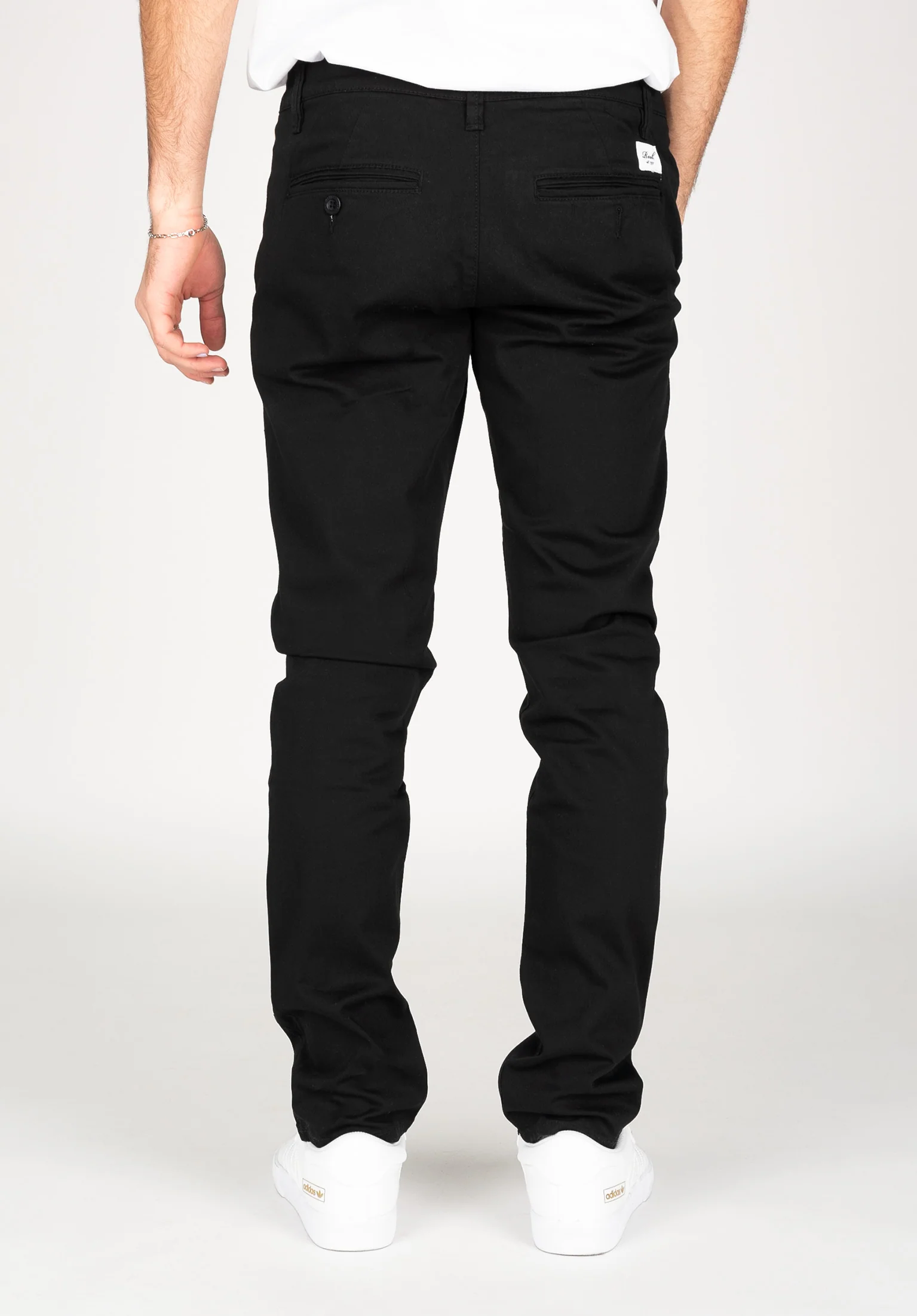 Flex Tapered Chino