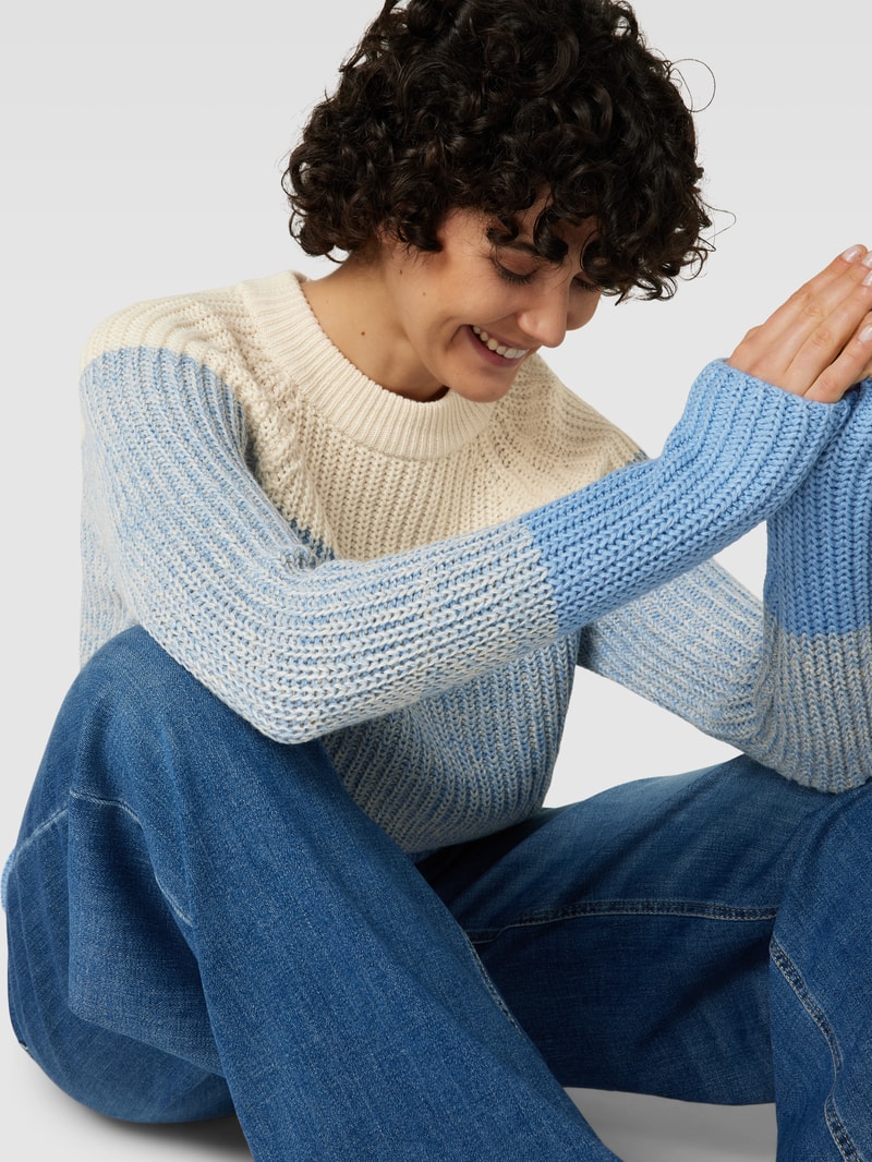 Strickpullover mit Blockstreifen Modell 'Remone' in hellblau