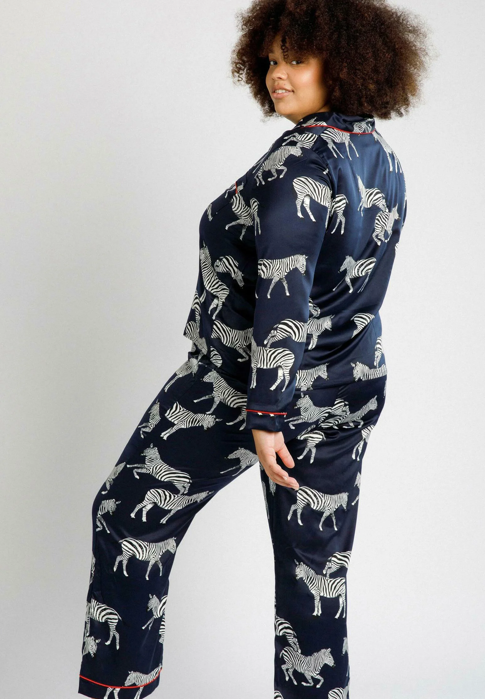 Pijama Chelsea Peers ZEBRA SATIN
