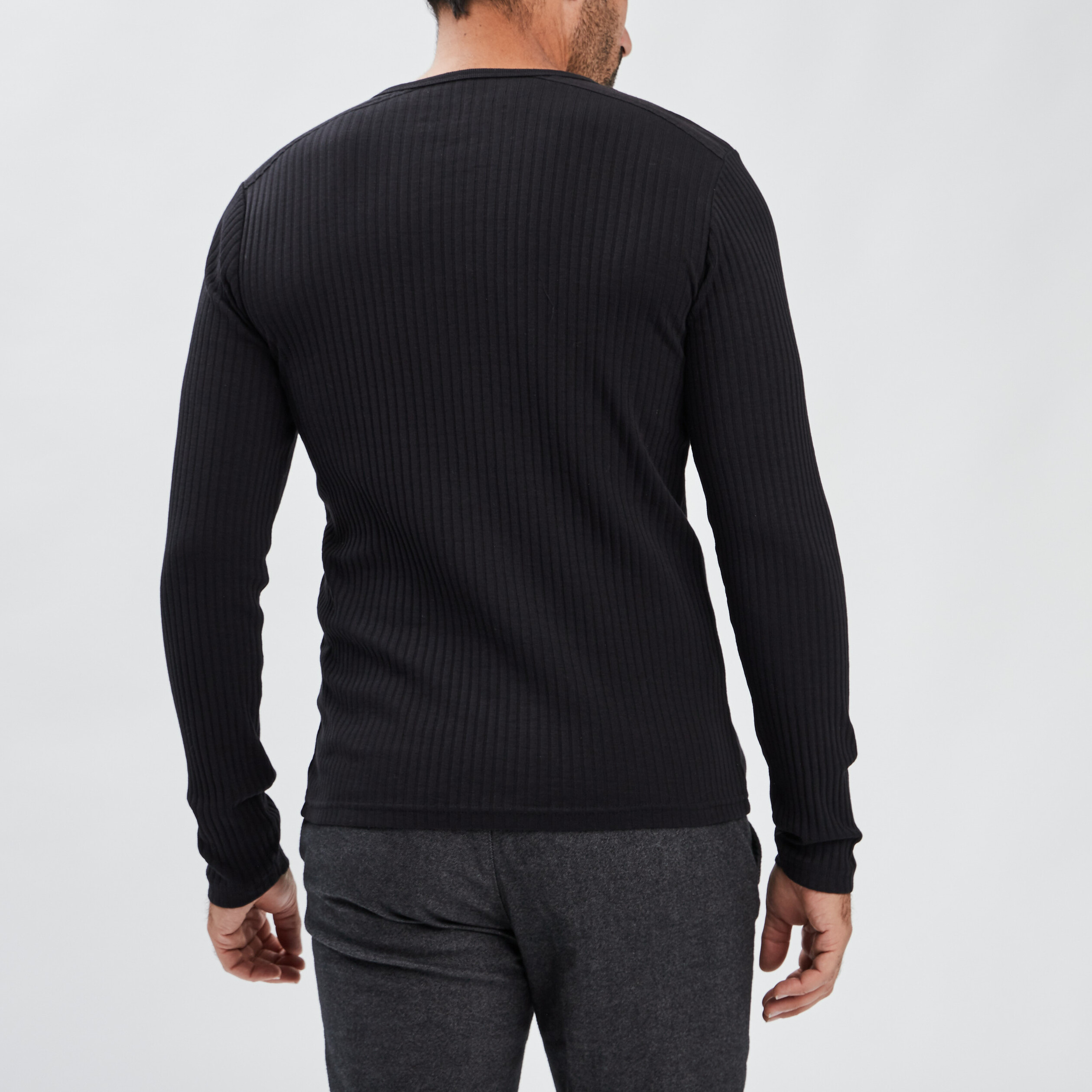 T-shirt ajusté manches longues côtelé noir homme | La Halle