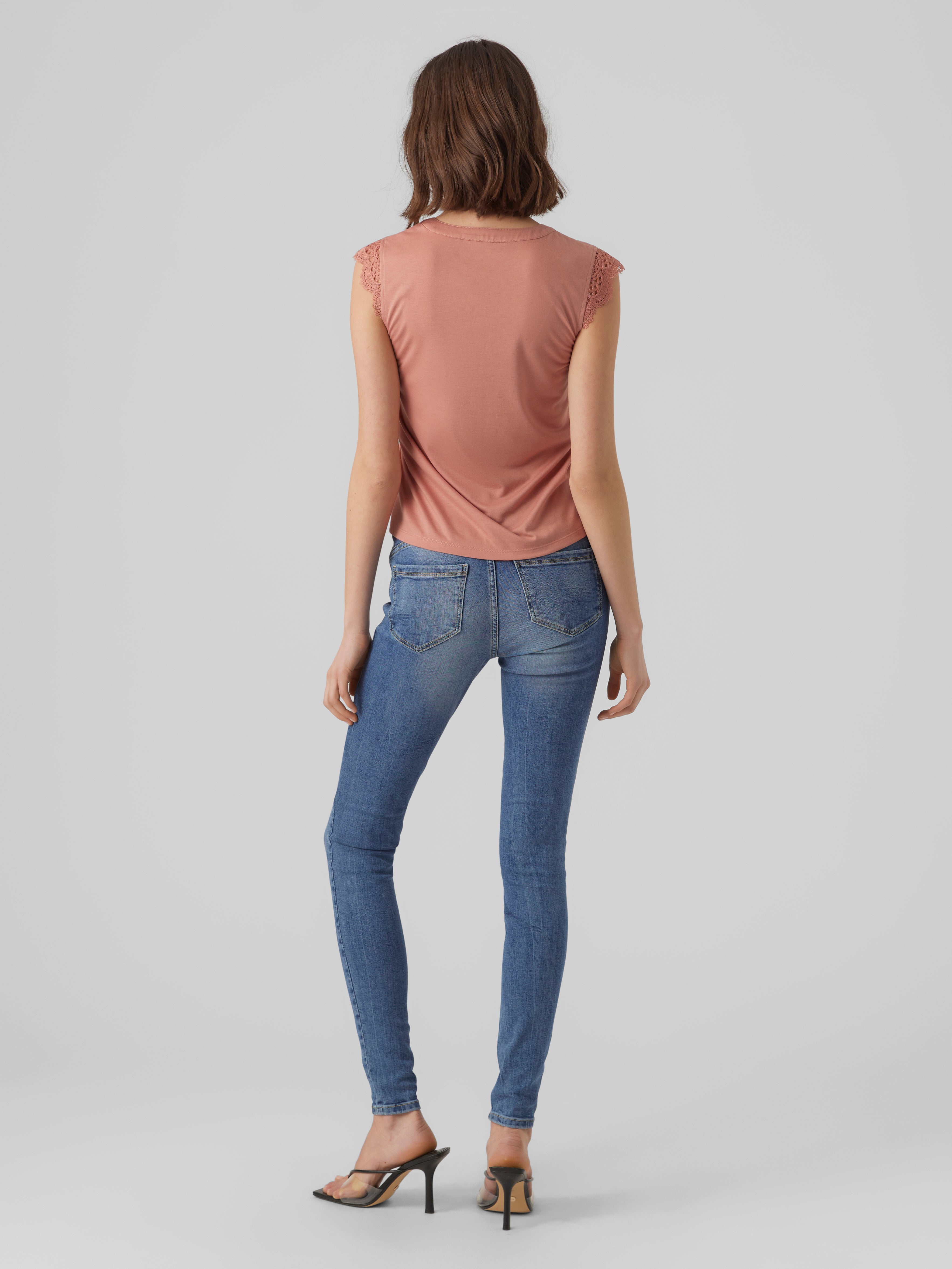VMCARRIE Top
