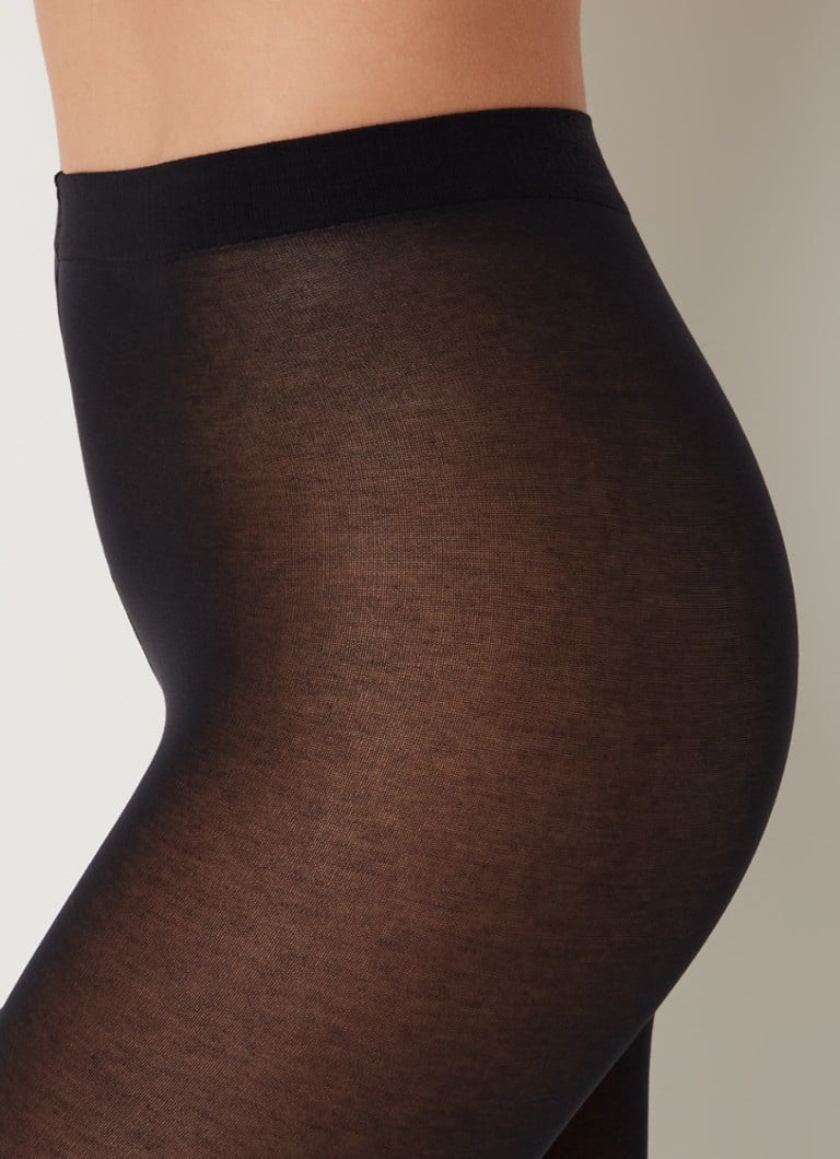 Meias-calças Falke Cotton Touch feitas com mistura de algodão orgânico.