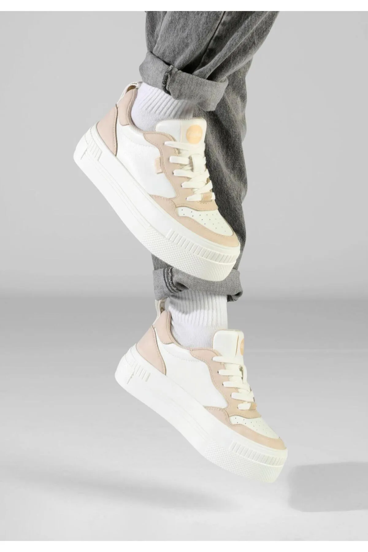 Buffalo  Damen Buffalo Paired Court Vegan Nubuck/Nappa