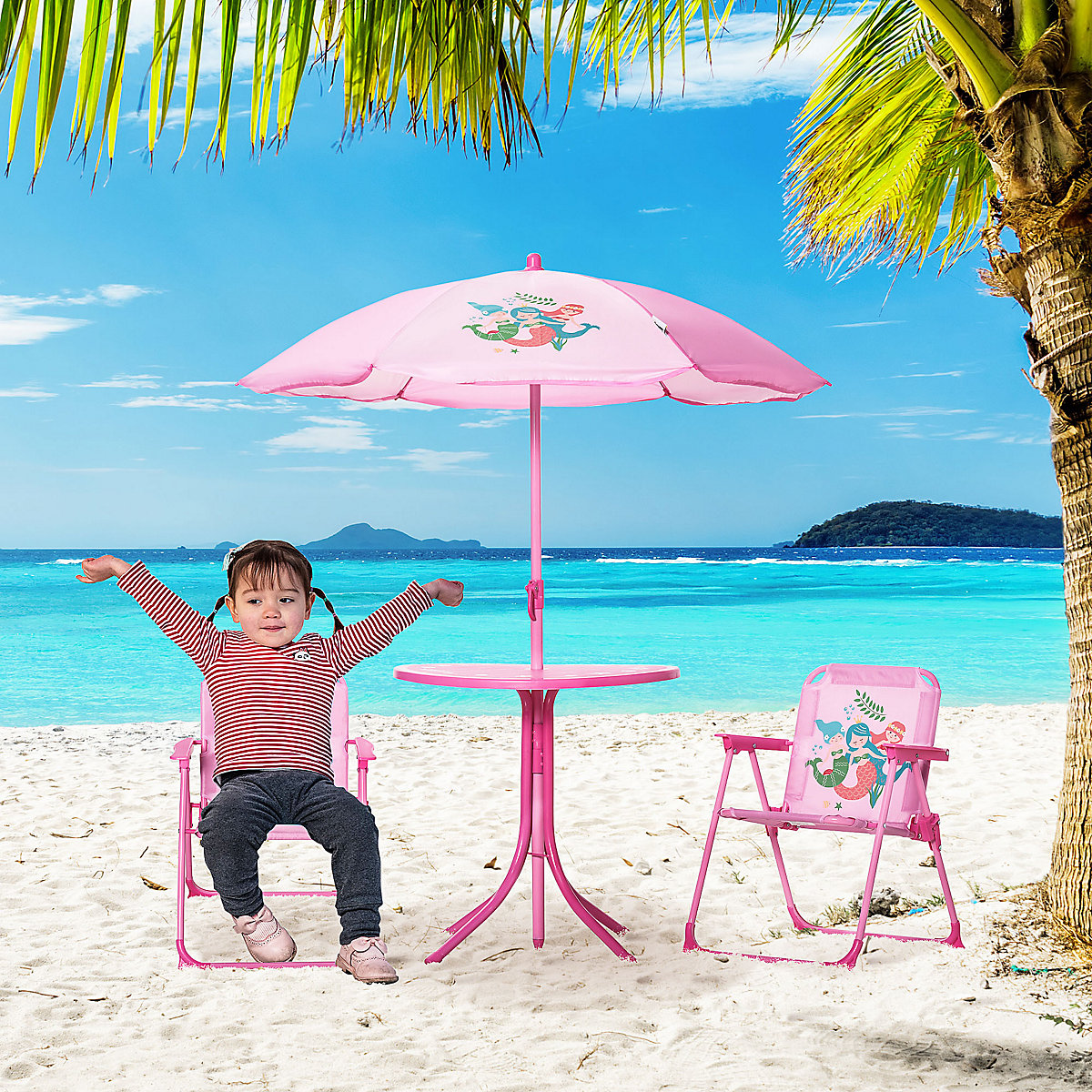 Kindersitzgruppe mit Tisch und Sonnenschirm