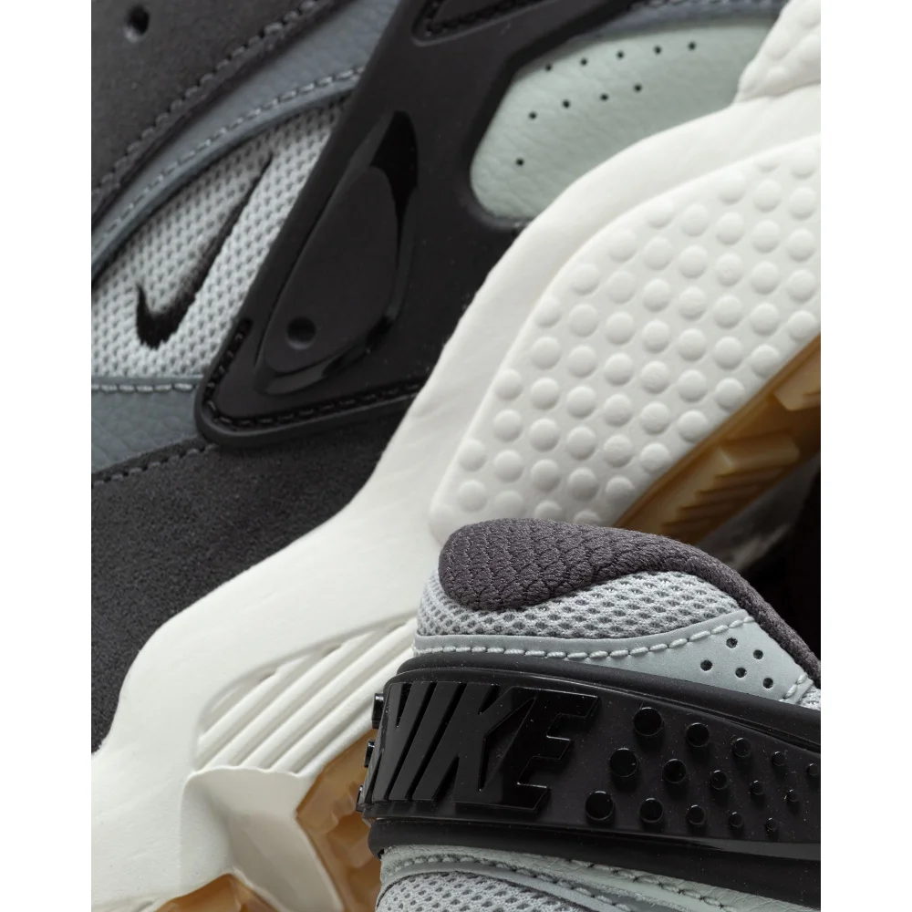 Nike Air Huarache Runner FJ0709-001 / grau