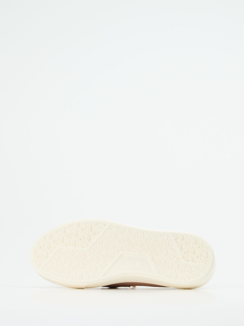 Slip-On-16135990002 Henderson