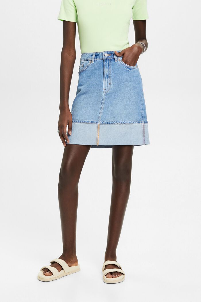 Jeansmini mit mittlerer Bundhöhe