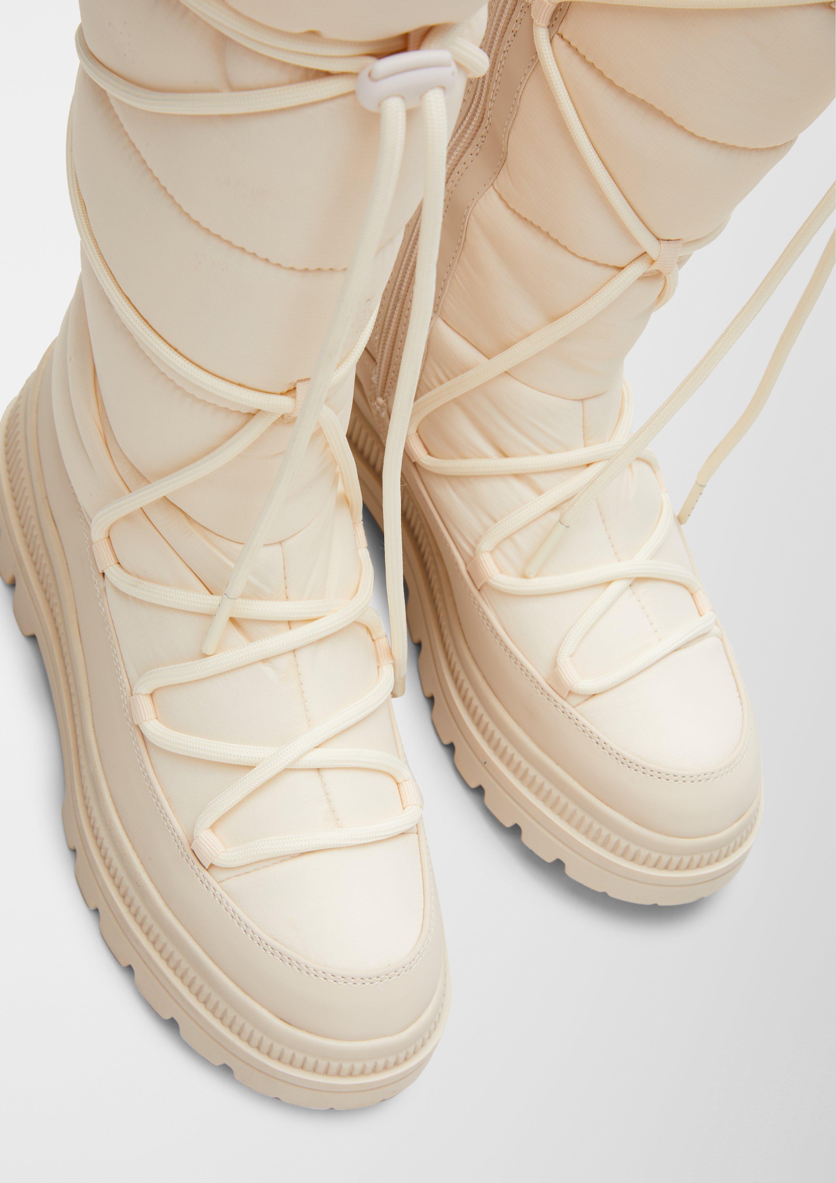 Gefütterte Stiefel mit Steppung  6006621-462