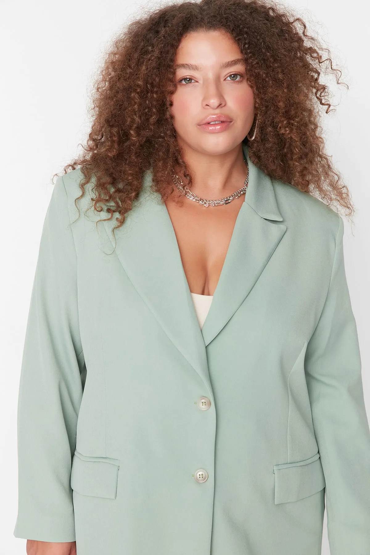 Trendyol Curve  Grüne Oversize-Blazerjacke TBBAW23AG00006