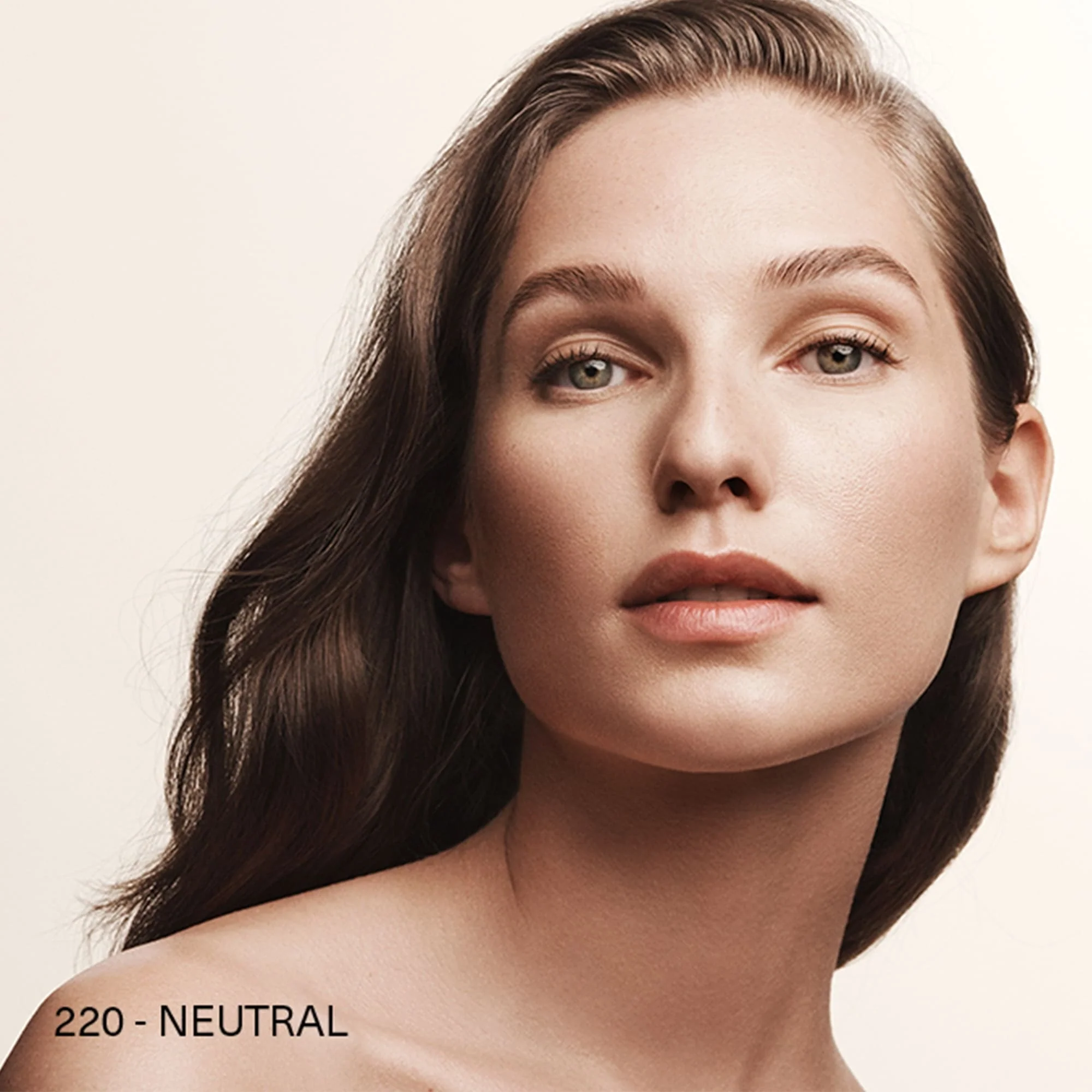Skincolor The Soft Fluid Long Wear Foundation SPF20 - Tekući puder