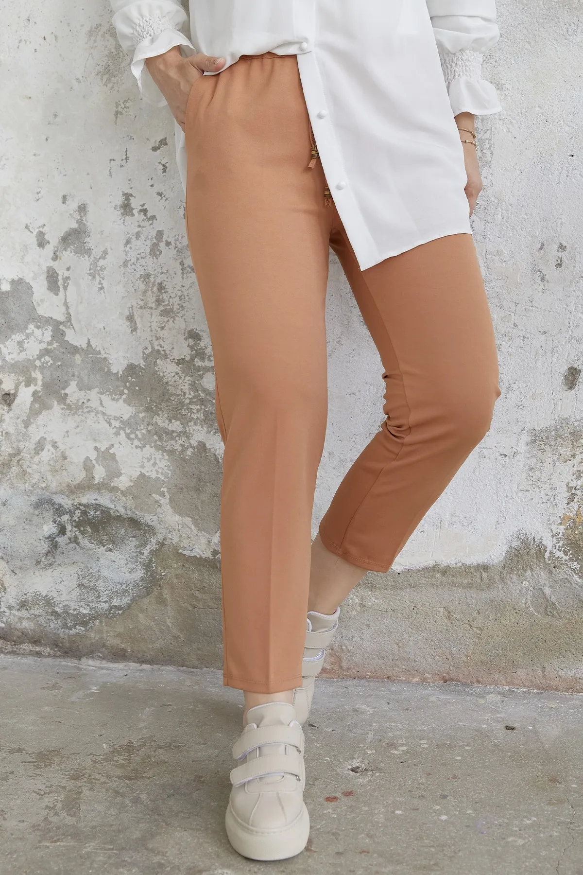 InStyle  Lycra-Hose aus doppeltem Stoff mit elastischem Bund – Lachsfarben