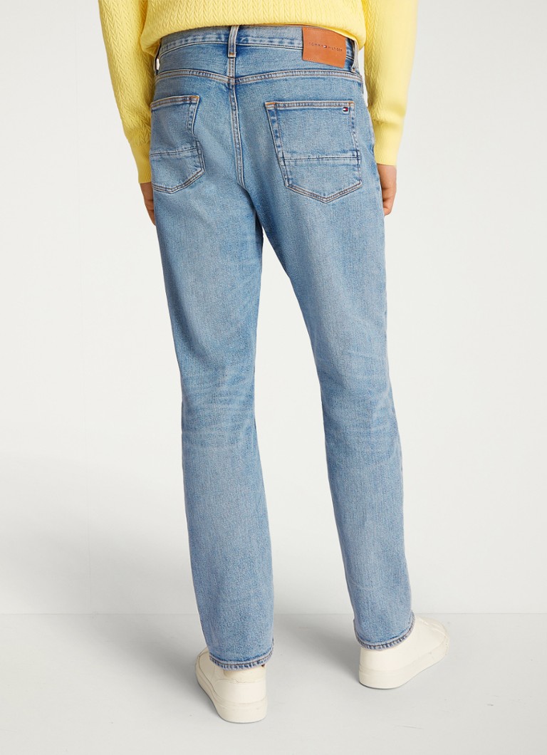 Jeansy Tommy Hilfiger Mercer z prostą nogawką, jasne