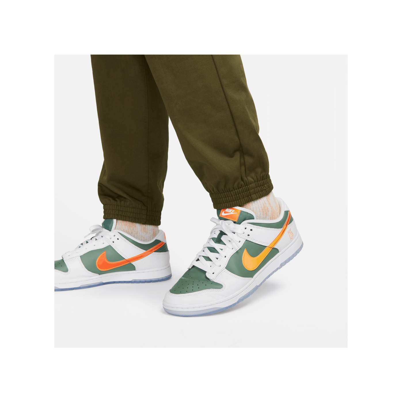 Nike Woven Jogginghose Grün Orange F326