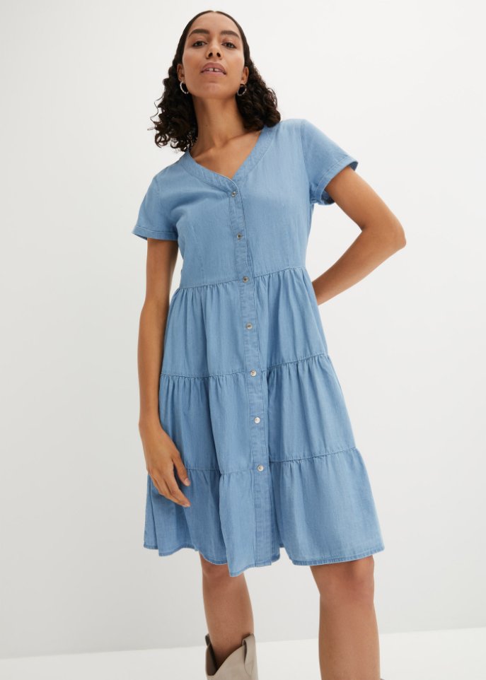 Kurzes Jeanskleid mit Knopfleiste