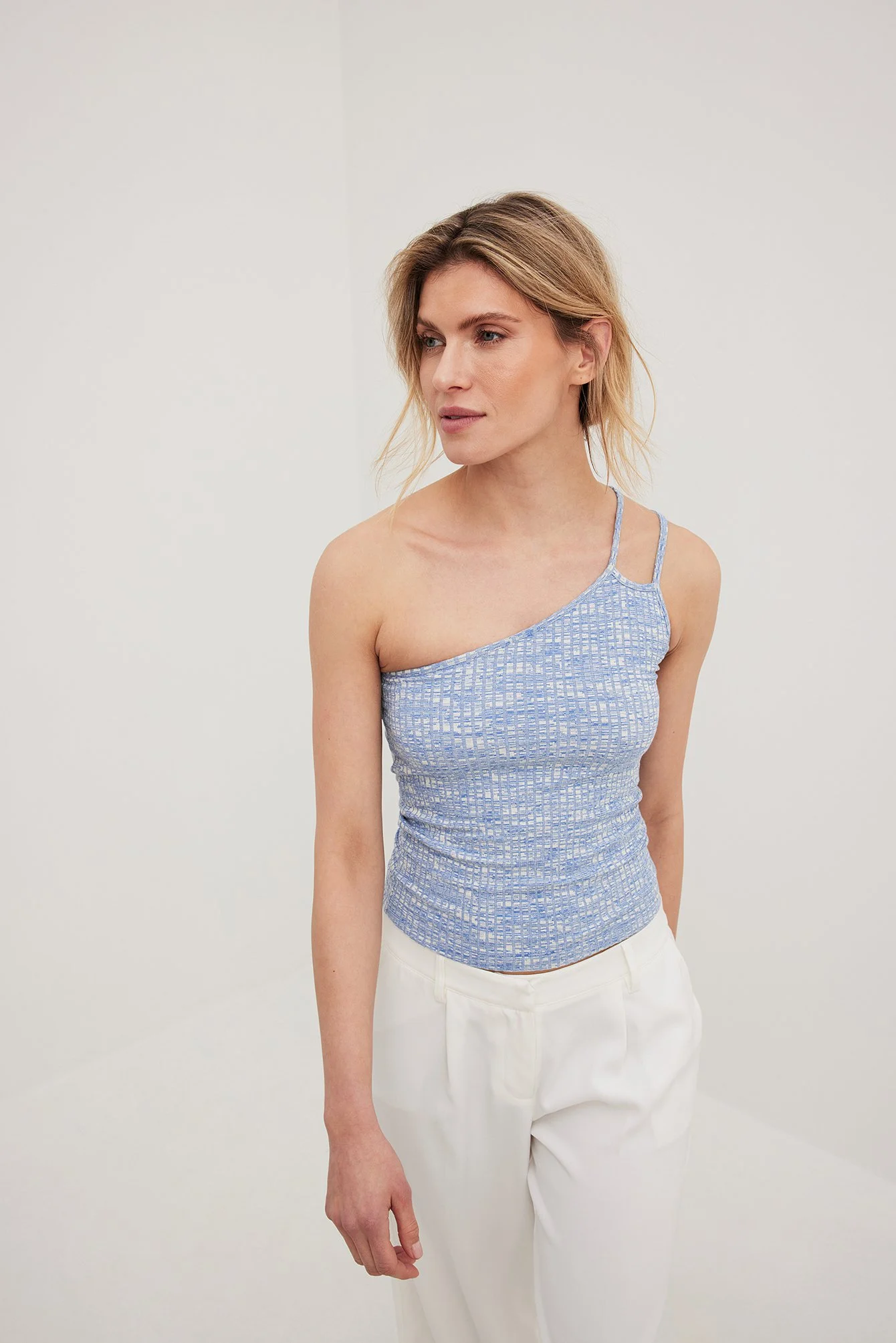 Doppeltes Tank-Top mit Träger