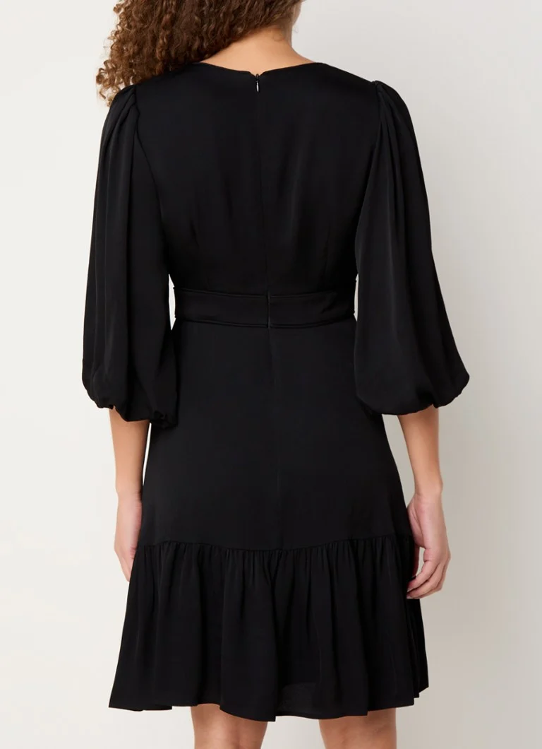 Rochie-tunic scurtă LKBennett de culoarea jadului, cu nasturi decorativi.