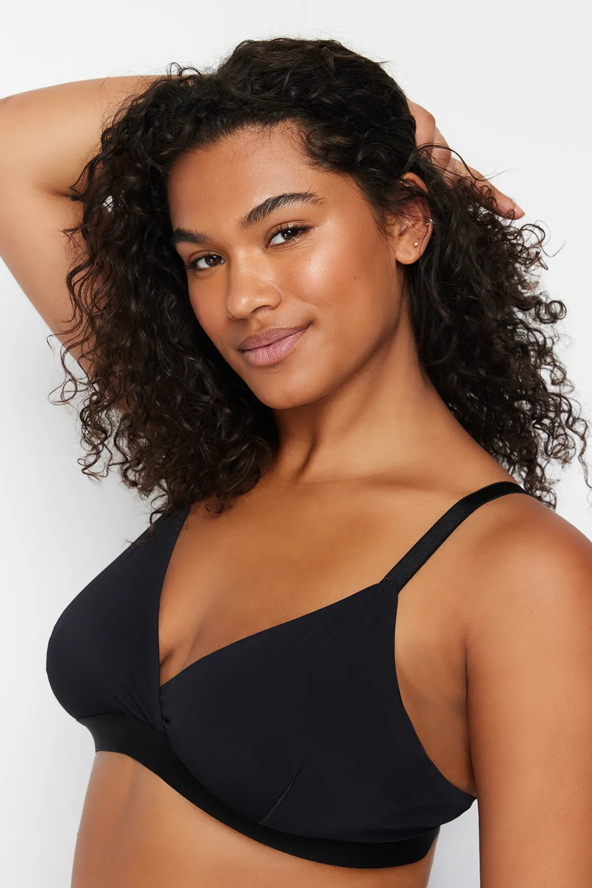 Trendyol Curve  Schwarzer Micro Recovery Bralette kappenloser BH TBBSS24CW00003