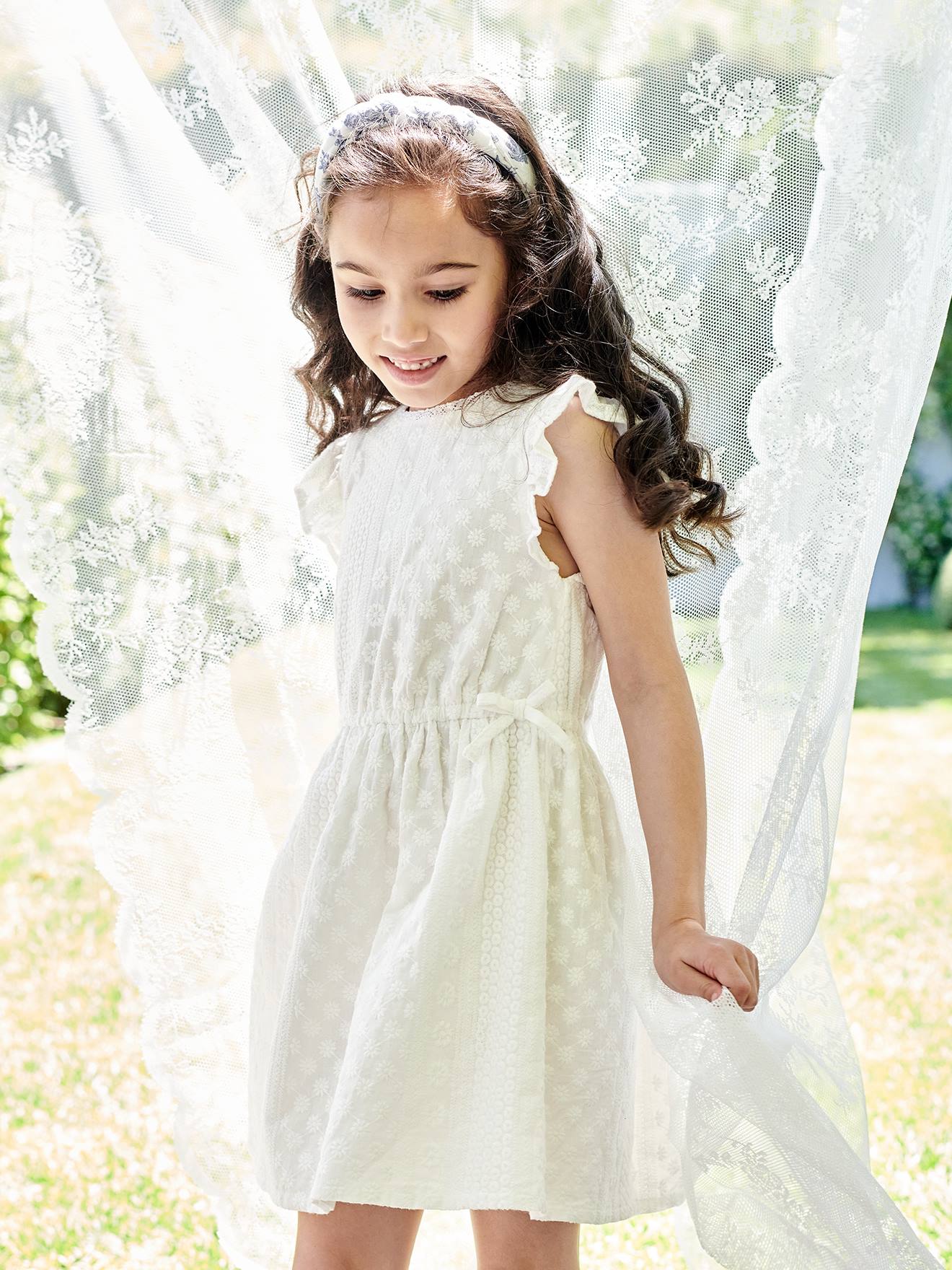 Robe de cérémonie brodée fille écru