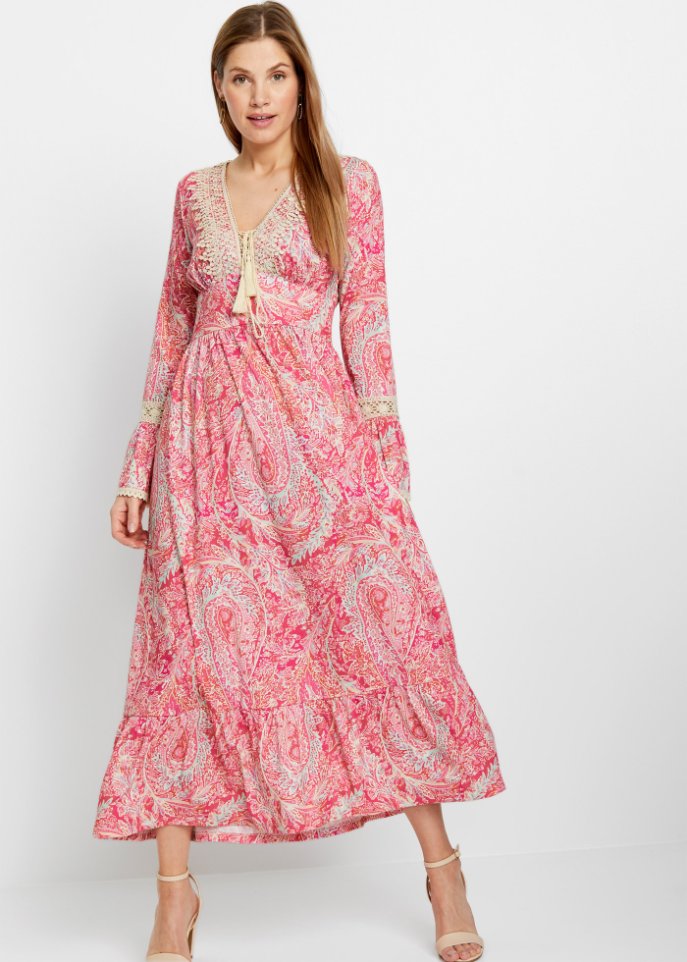 Kleid mit Häkeleinsatz
