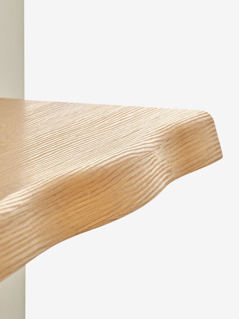 Prateleira flutuante TERP 80x24 com borda em carvalho natural.